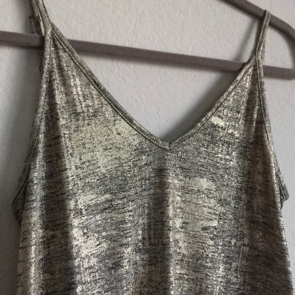 Fun Gold Foil Open Back Top - Picture 2 of 6